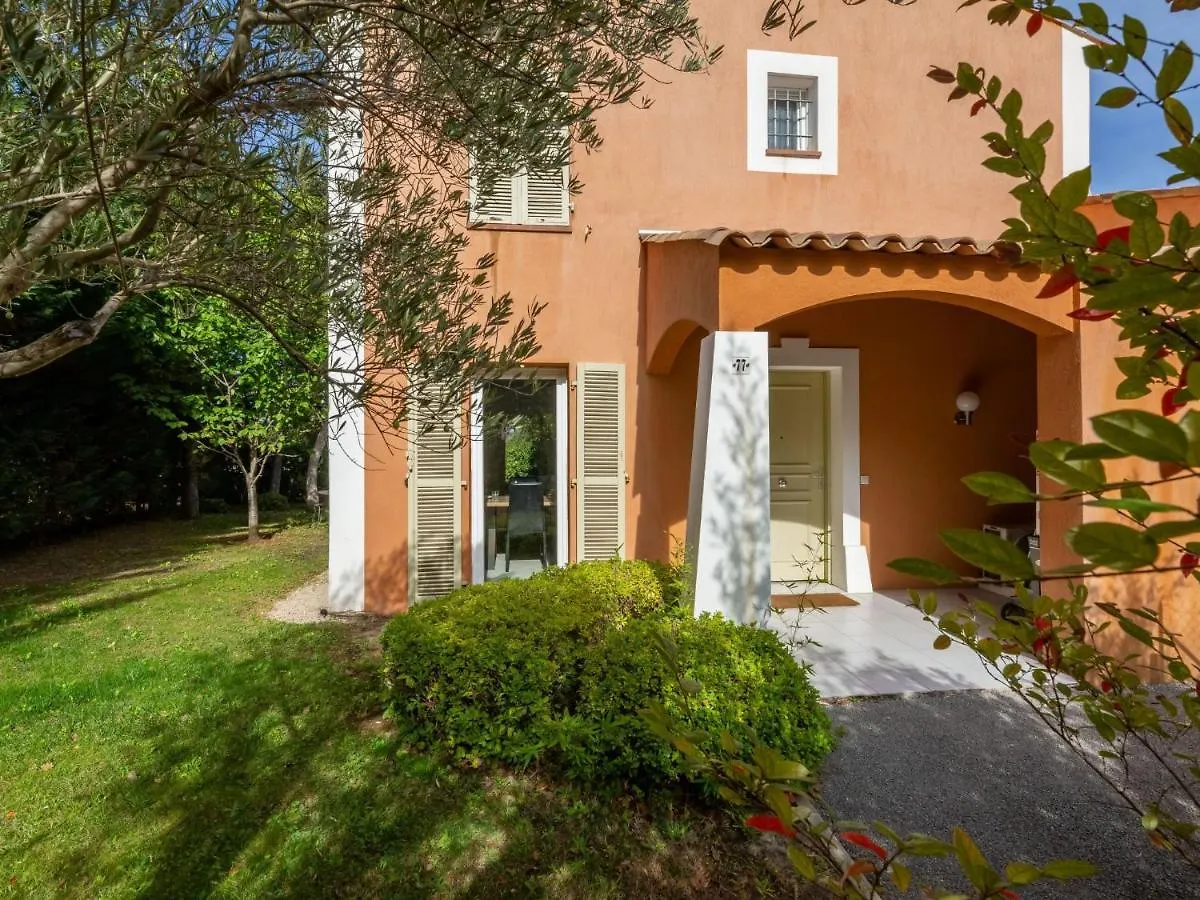 Holiday Home Les Rives Du Golf 3 By Interhome Roquebrune-sur-Argens